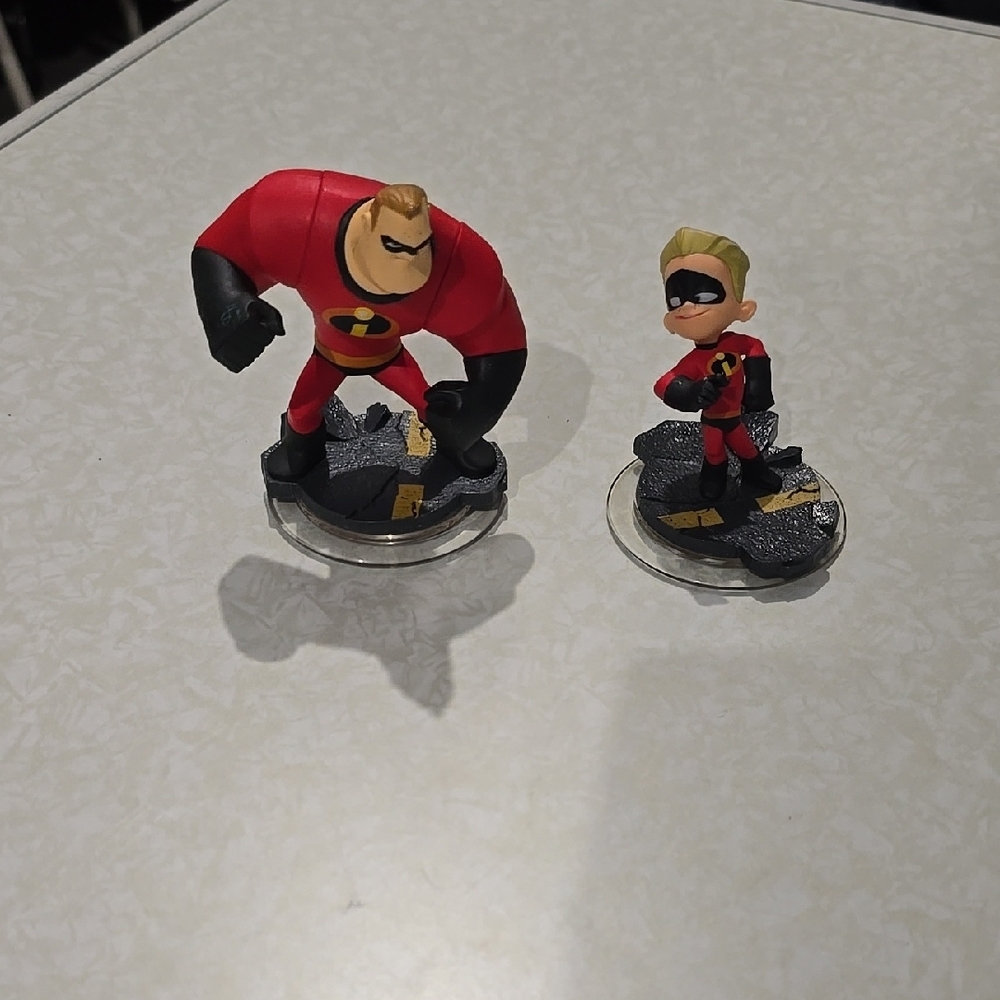Disney Infinity Character Base‎